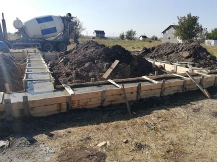Заливка бетона. Монолитные работы. Стяжка, Отмостк  Армавир