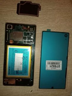 Sony xperia z5 premium ds e6883 серебристый  - купить на сайте объявлений Армавир онлайн