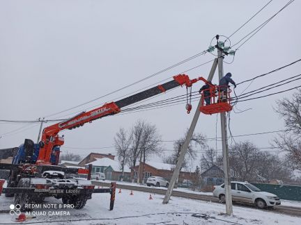 Манипулятор автовышка бурилка  - купить на сайте объявлений Староминская онлайн