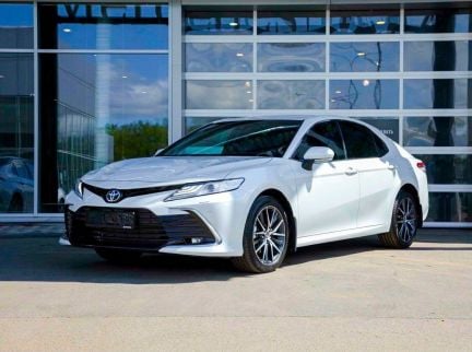 Аренда авто Toyota Camry 21г, 200л.с.,8акпп  Армавир