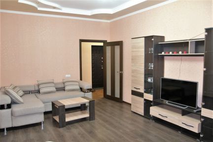Сдам 1-комнатную квартиру, 49 м кв., 2/4 эт.  - купить на сайте объявлений Армавир онлайн