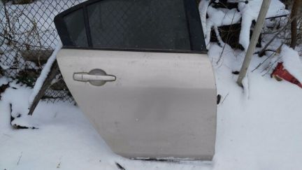 Задняя правая дверь Mazda BK 2002-2009  - купить на сайте объявлений Армавир онлайн