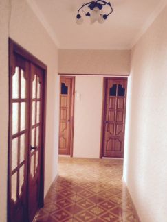 Продажа 4-комнатной квартиры, 85.6 м кв., 6/9 эт.  Армавир