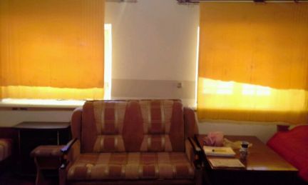 Продаю 2х комнатную квартиру, 50 м кв., 1/2 эт.  Армавир
