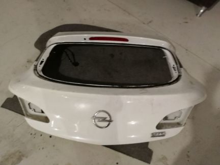 Дверь багажника opel astra j GTC 3D купе  - купить на сайте объявлений Армавир онлайн