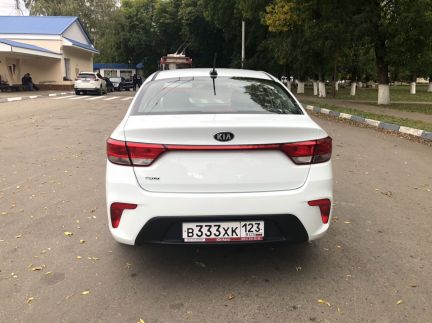Аренда новых авто Kia Rio  Армавир