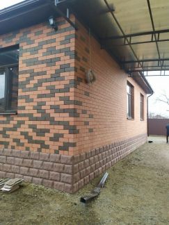 Дом 120 м кв. на участке 5 сот.  Армавир