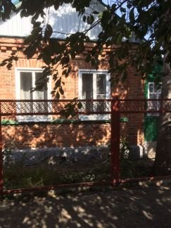 Дом 50 м кв. на участке 6 сот.  Армавир
