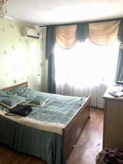 Продаю 2х комнатную квартиру, 48 м кв., 4/5 эт.  Армавир