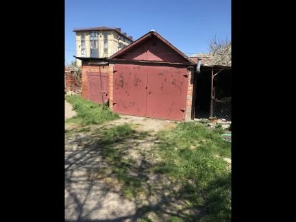Сдам гараж, 25 м кв.  Армавир