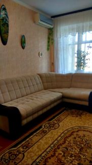 Продается 1-комнатная квартира, 40 м кв., 2/3 эт.  Армавир