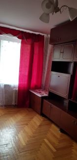 Продается 1-комнатная квартира, 33 м кв., 4/5 эт.  Армавир