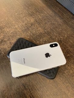 Телефон iPhone X 64Gb  Армавир