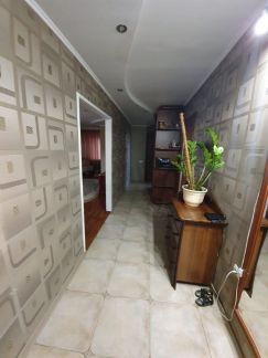 Продам 3х-комнатную квартиру, 79.1 м кв., 9/9 эт.  Армавир