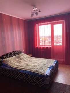 Сдаю 2х комнатную квартиру, 50 м кв., 9/9 эт.  Армавир