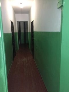 Продается 1-комнатная квартира, 33 м кв., 2/2 эт.  Армавир