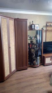 Продам 3х-комнатную квартиру, 69.2 м кв., 1/5 эт.  Армавир