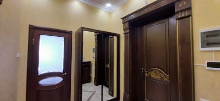 Дом 205 м кв. на участке 4.5 сот.  Армавир